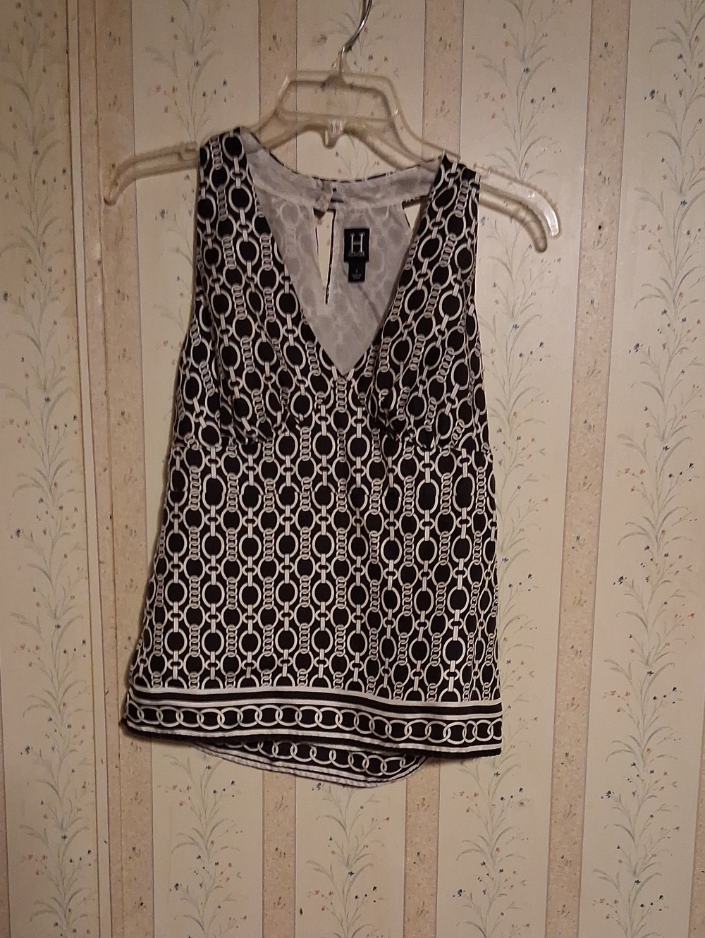 H by Halston Black & White Chain-Link V-Neck Sleeveless Camisole